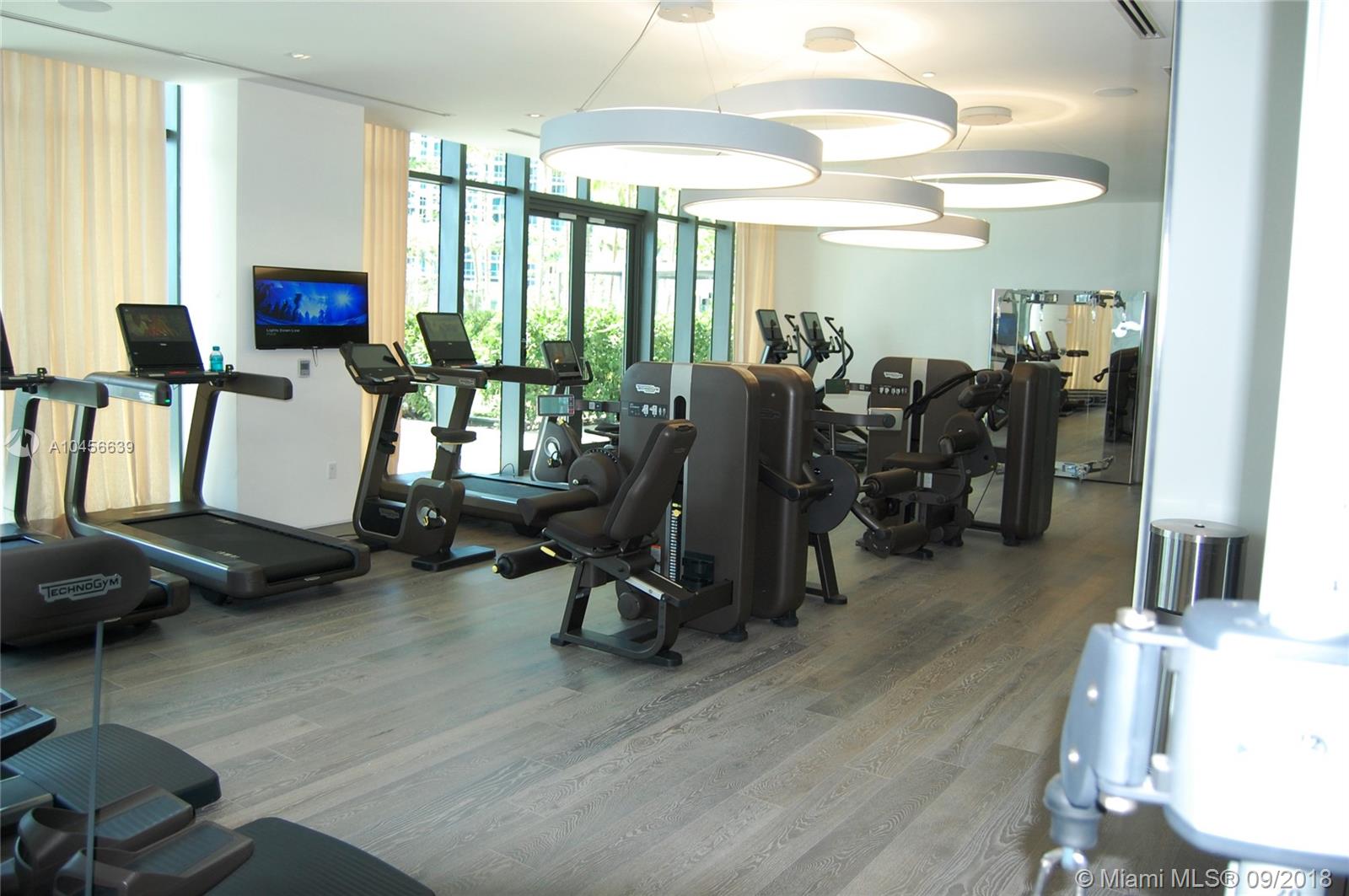PARAISO BAY CONDO - Residential Lease