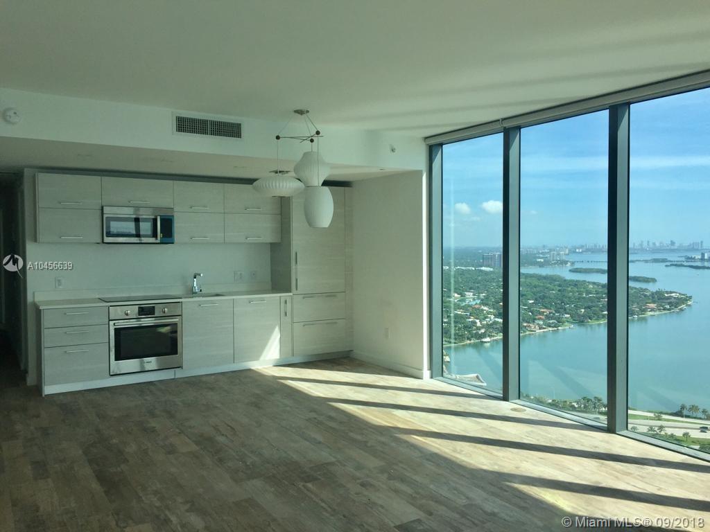 PARAISO BAY CONDO - Residential Lease