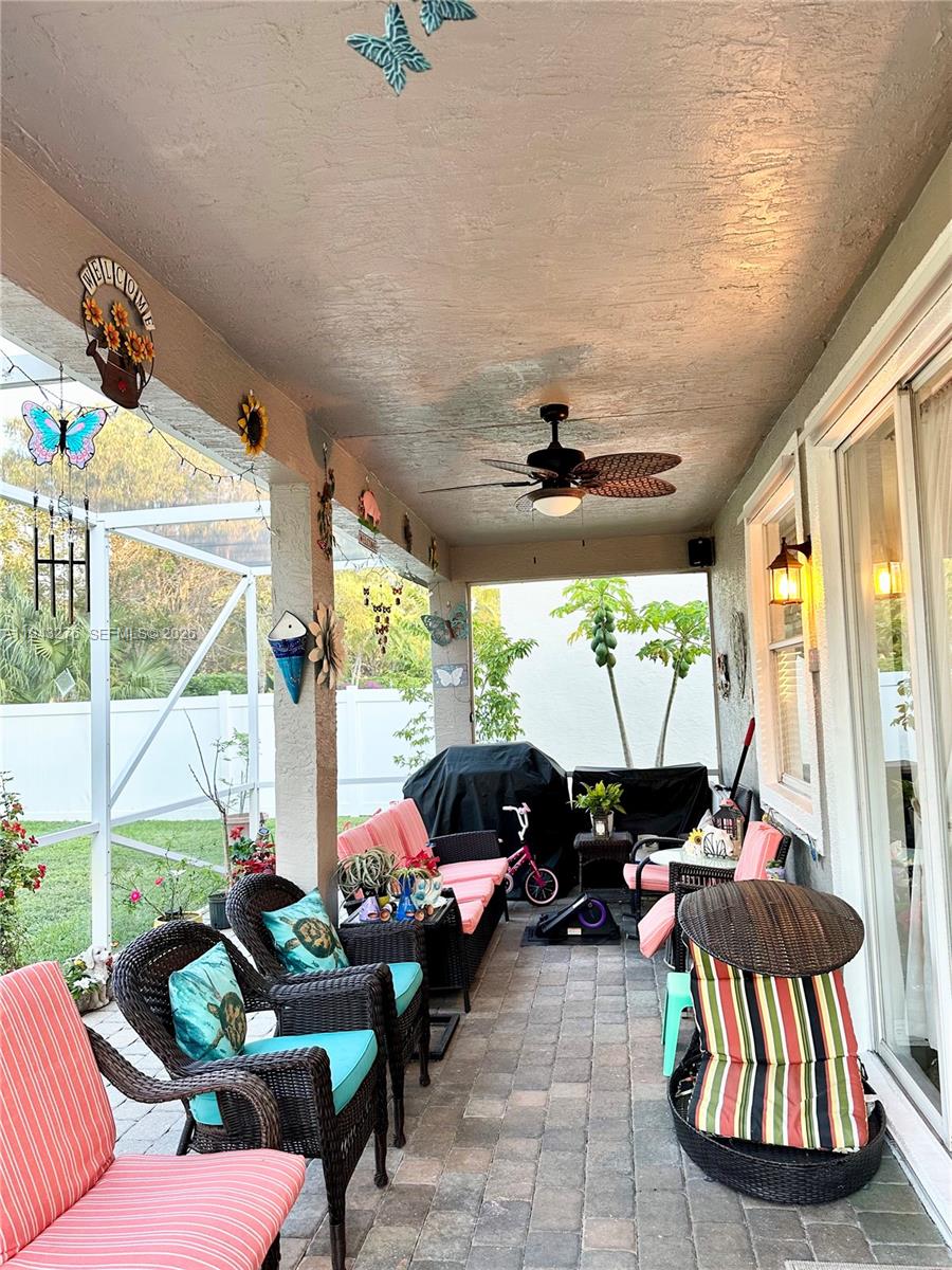 MADISON GREEN 1 PAR B - Residential