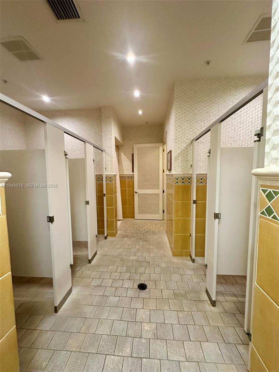 MADISON GREEN 1 PAR B - Residential