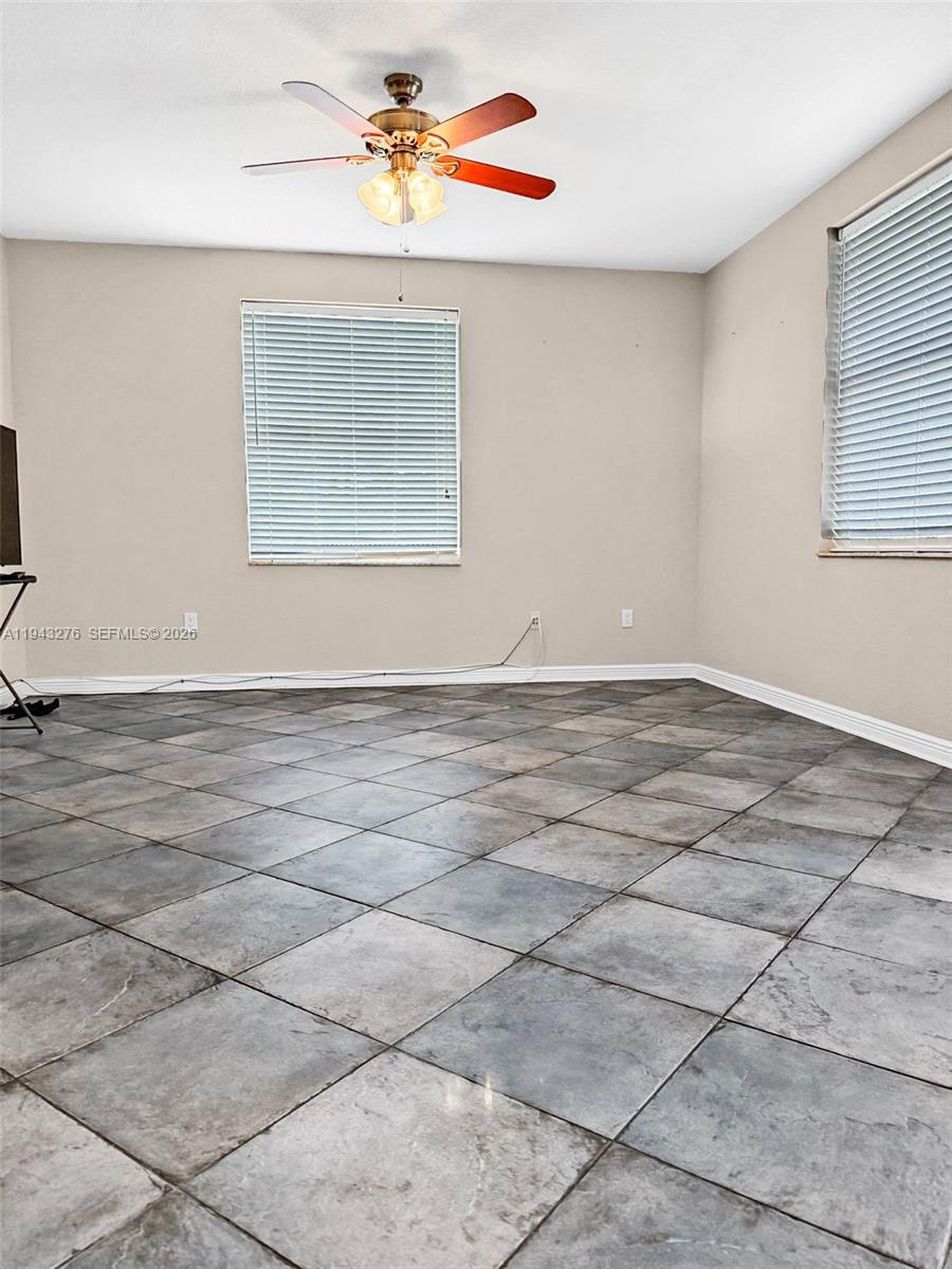 MADISON GREEN 1 PAR B - Residential