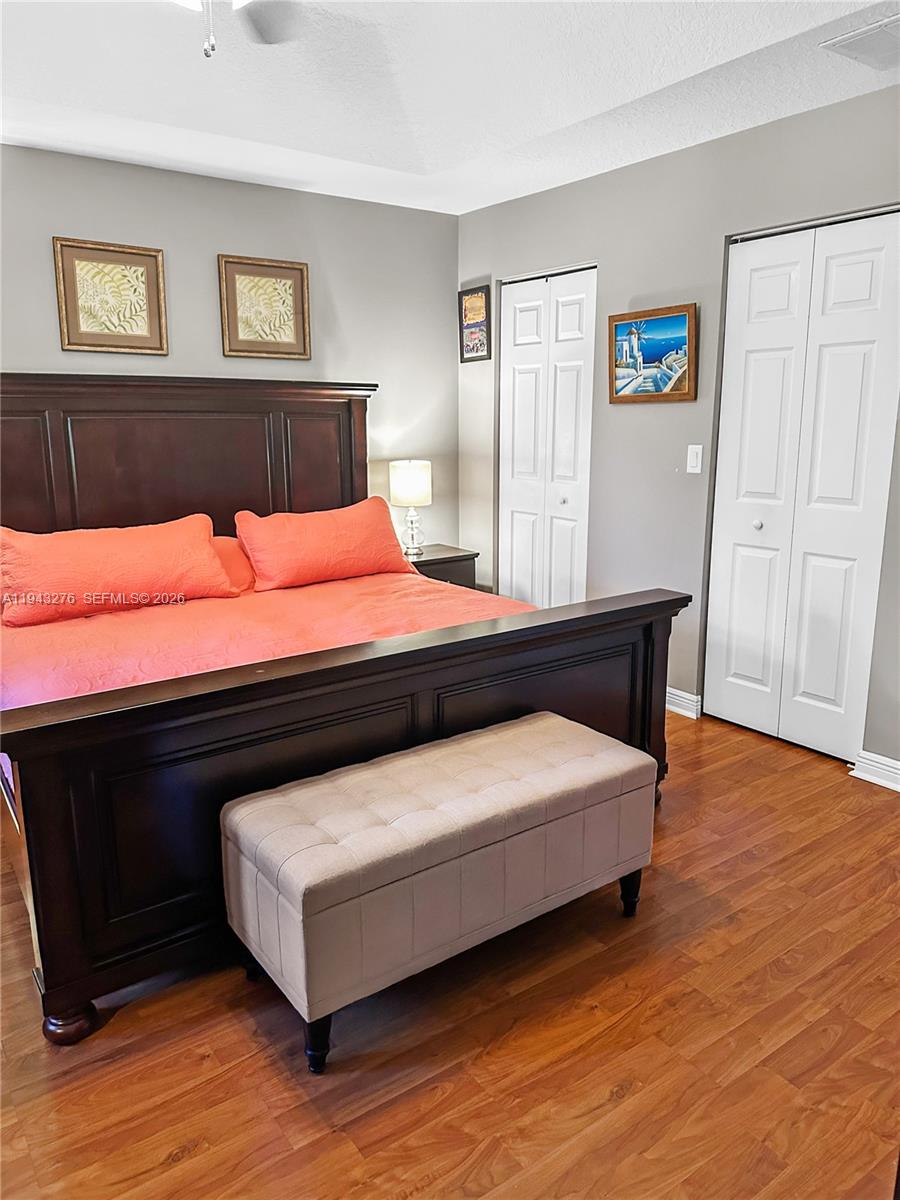 MADISON GREEN 1 PAR B - Residential