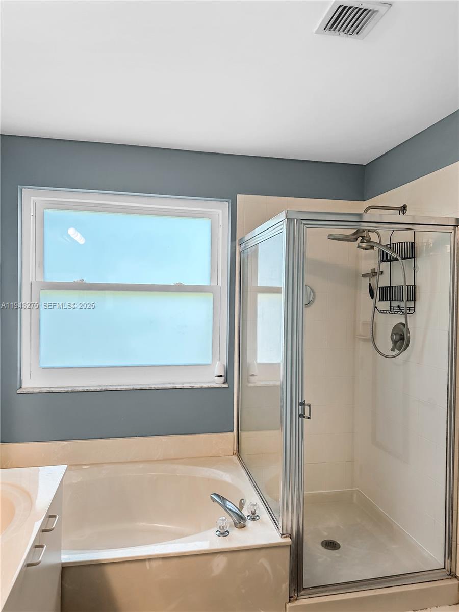 MADISON GREEN 1 PAR B - Residential