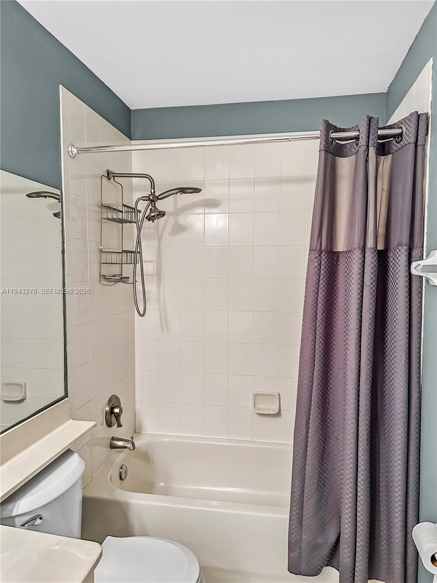 MADISON GREEN 1 PAR B - Residential