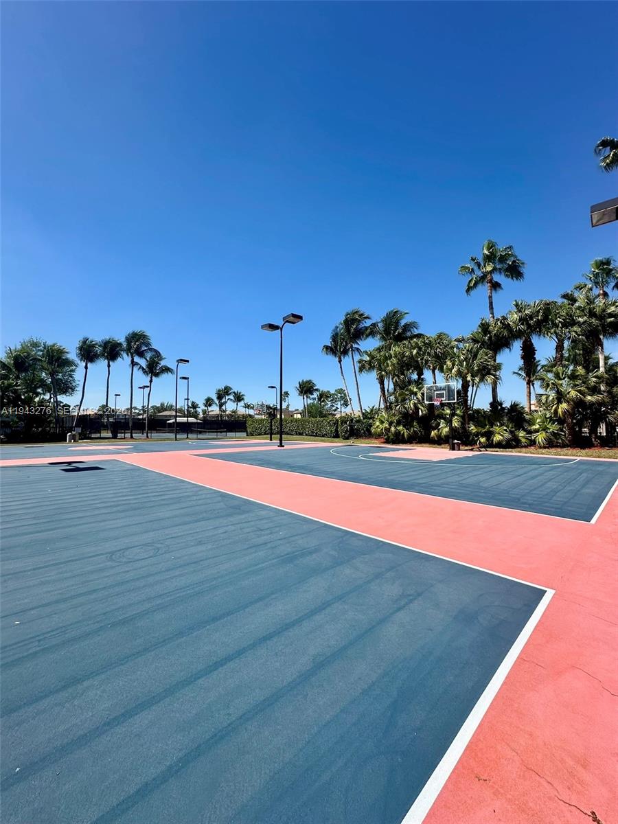 MADISON GREEN 1 PAR B - Residential