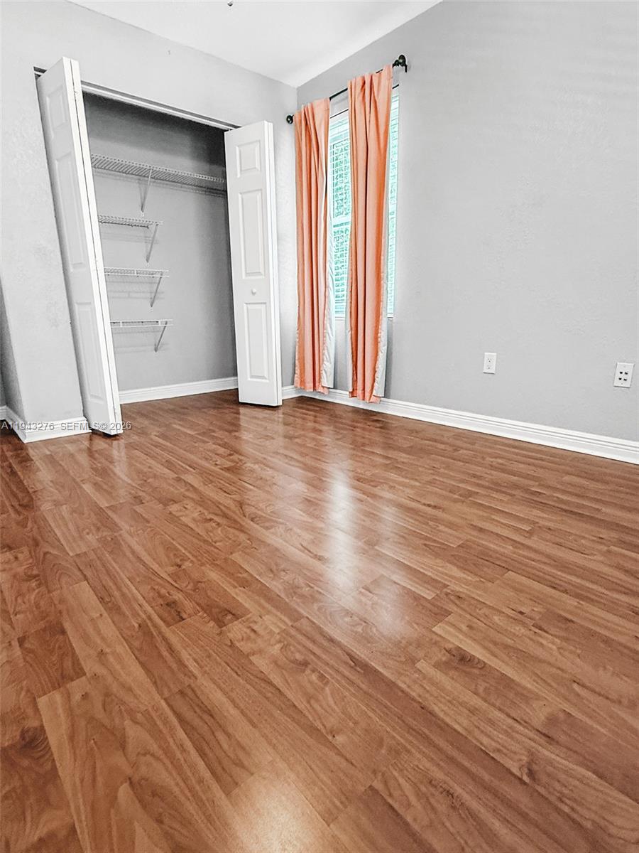 MADISON GREEN 1 PAR B - Residential