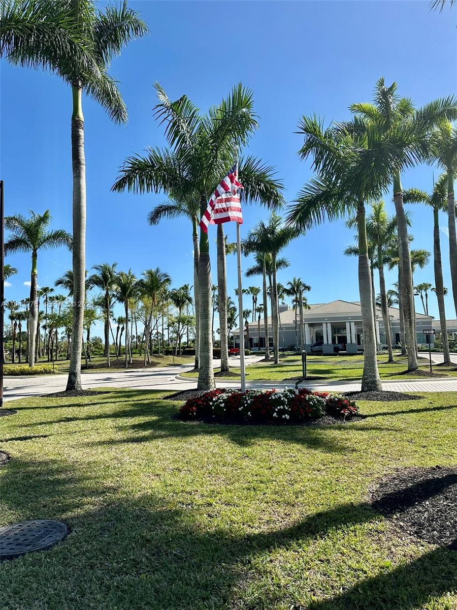 MADISON GREEN 1 PAR B - Residential