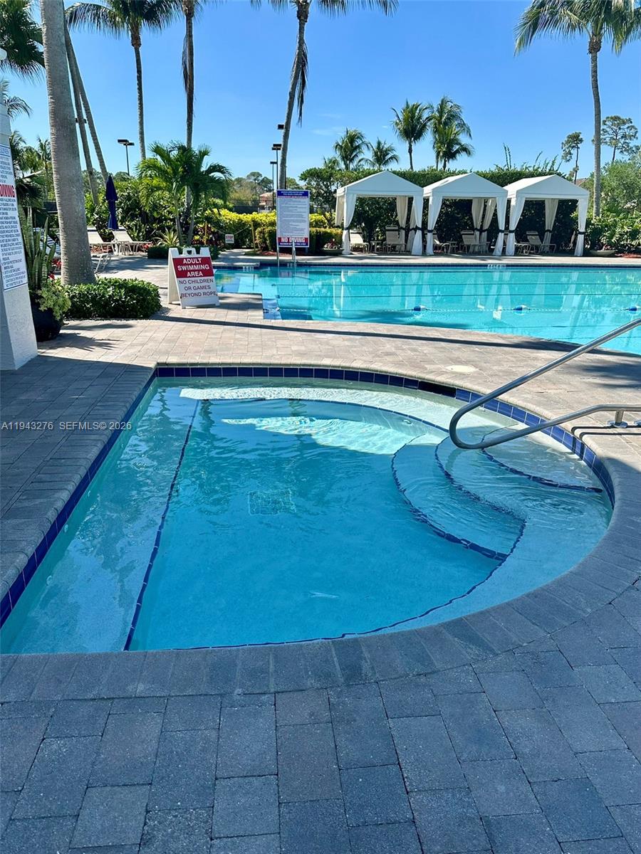 MADISON GREEN 1 PAR B - Residential