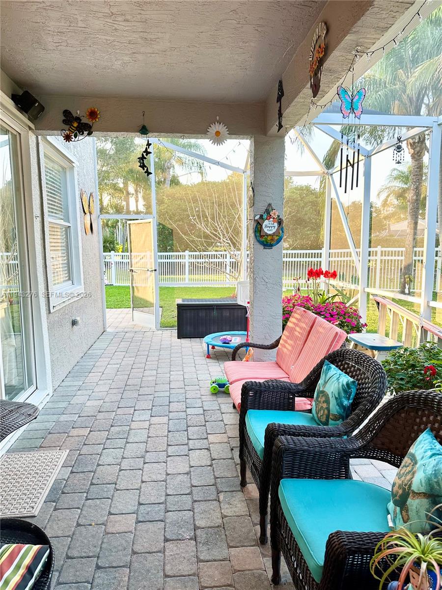 MADISON GREEN 1 PAR B - Residential