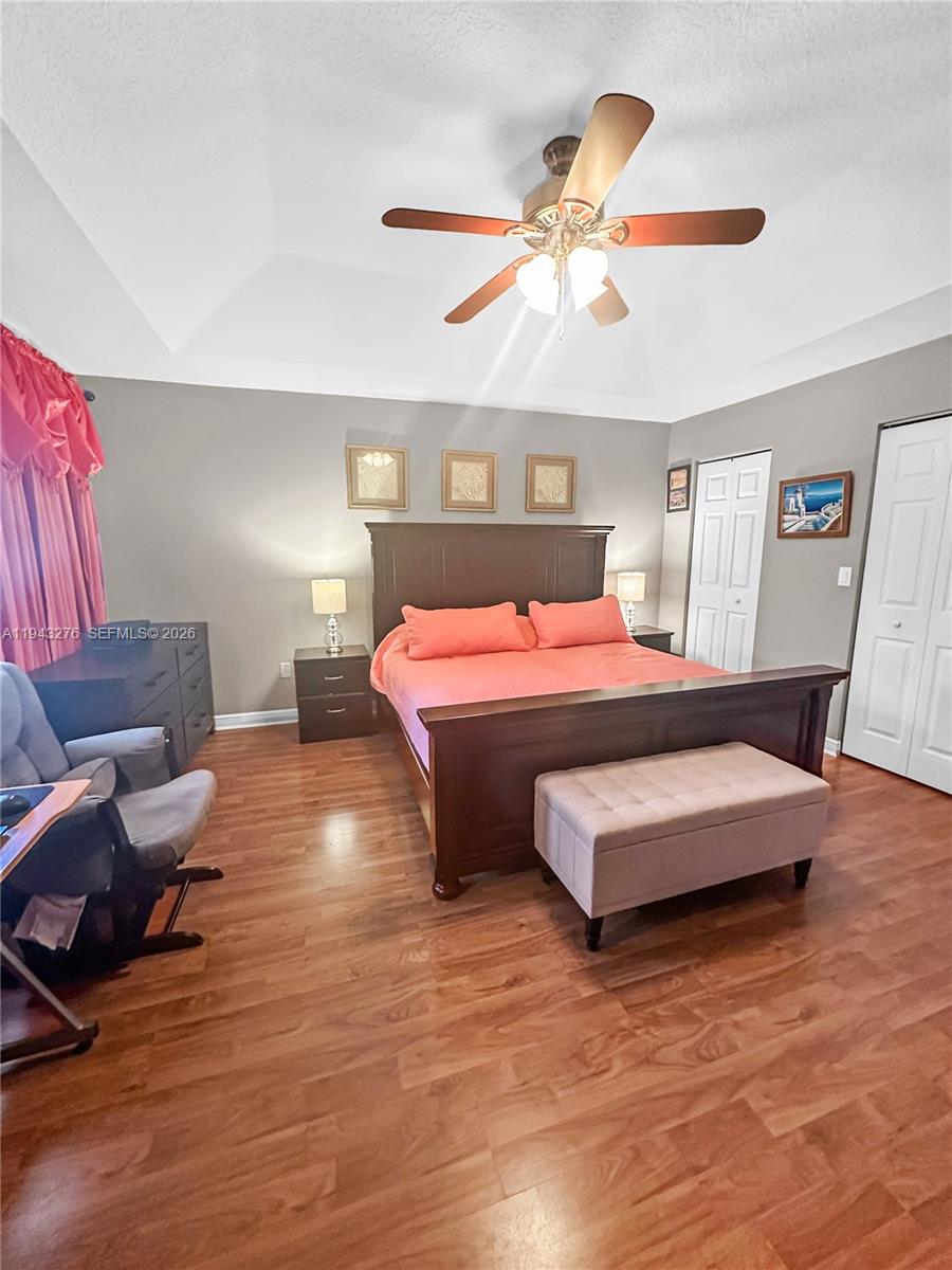 MADISON GREEN 1 PAR B - Residential