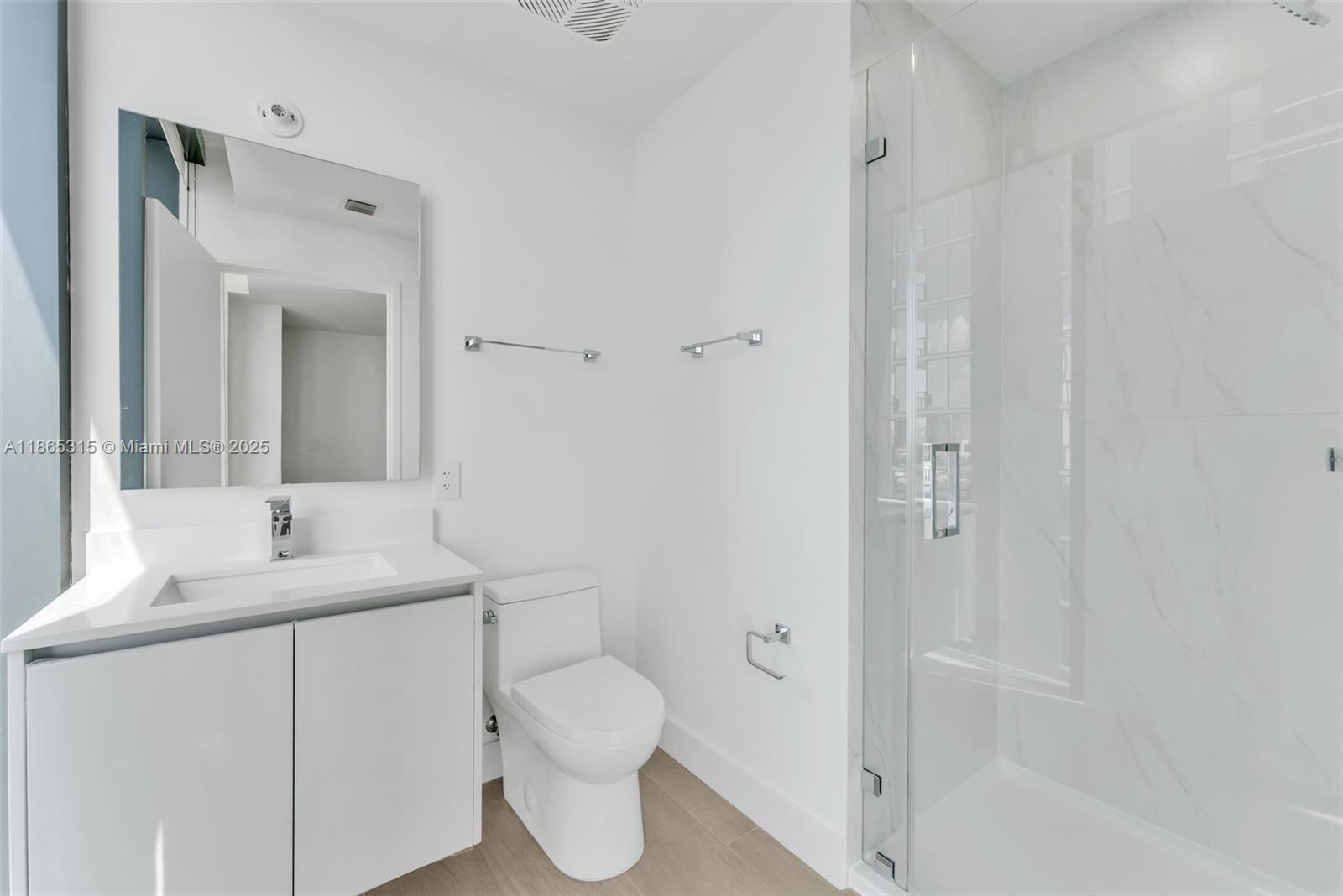 ARIA RESERVE - Residential