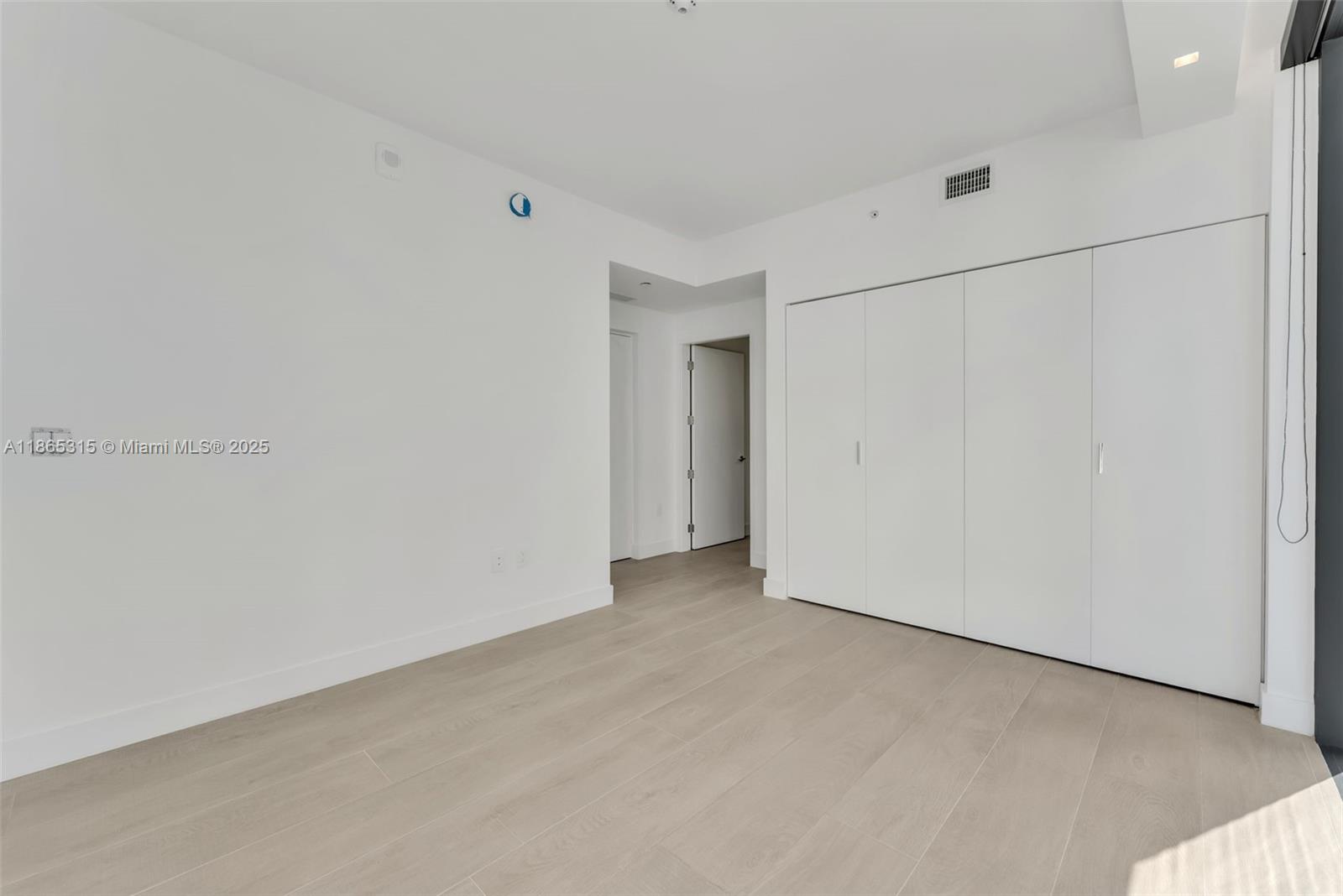 ARIA RESERVE - Residential