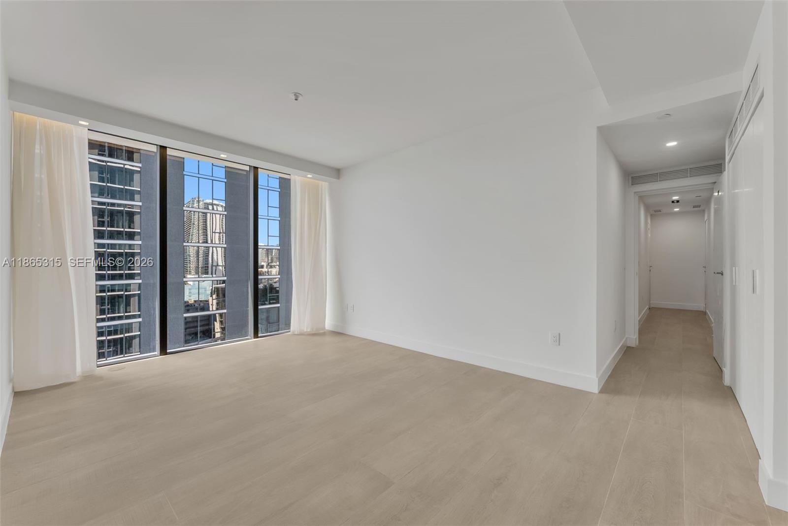 ARIA RESERVE - Residential