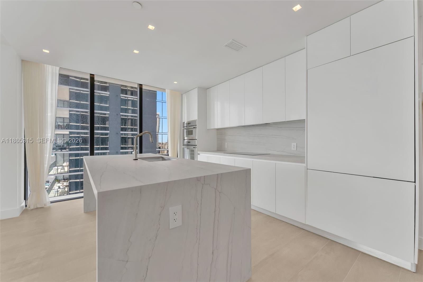 ARIA RESERVE - Residential