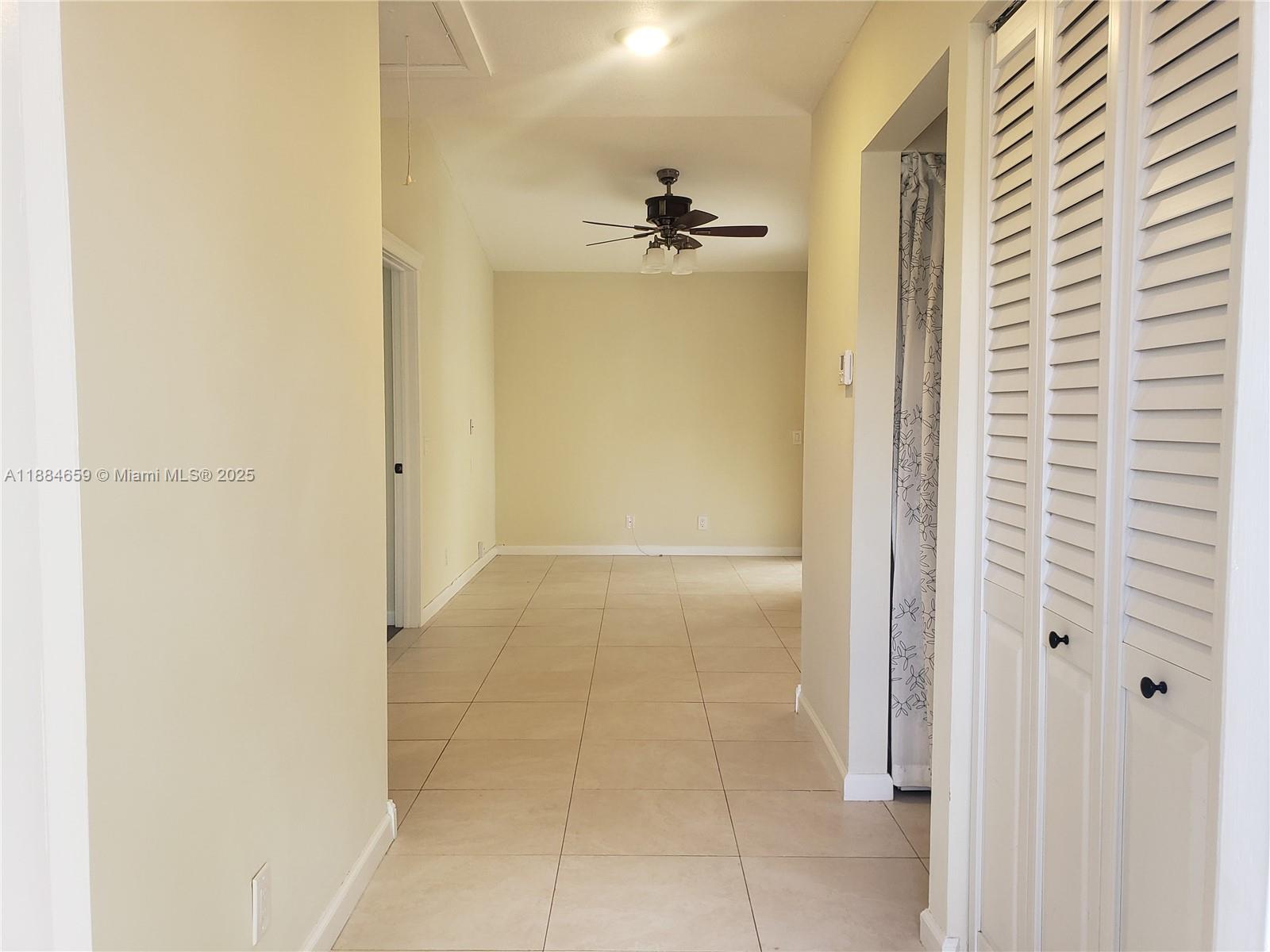 COUNTRY ISLES PHASE II - Residential Lease