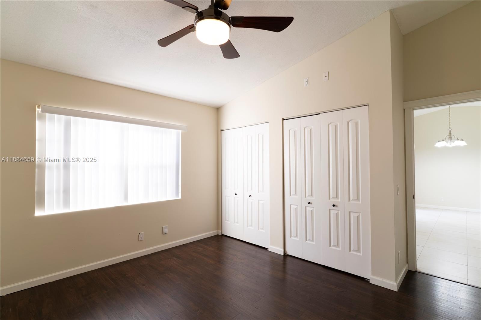 COUNTRY ISLES PHASE II - Residential Lease