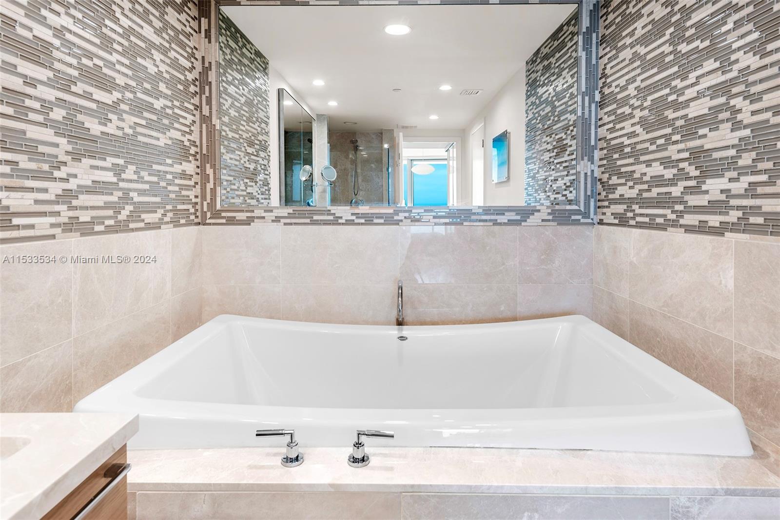 JADE BEACH CONDO - Residential