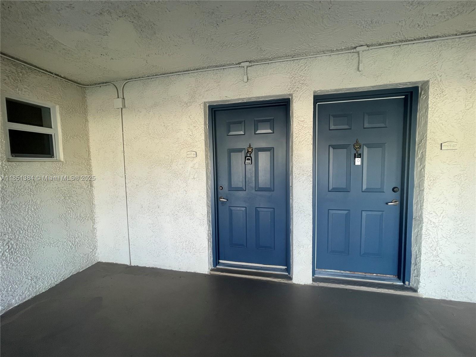 MONTEREY GARDENS OF PINEC - Residential