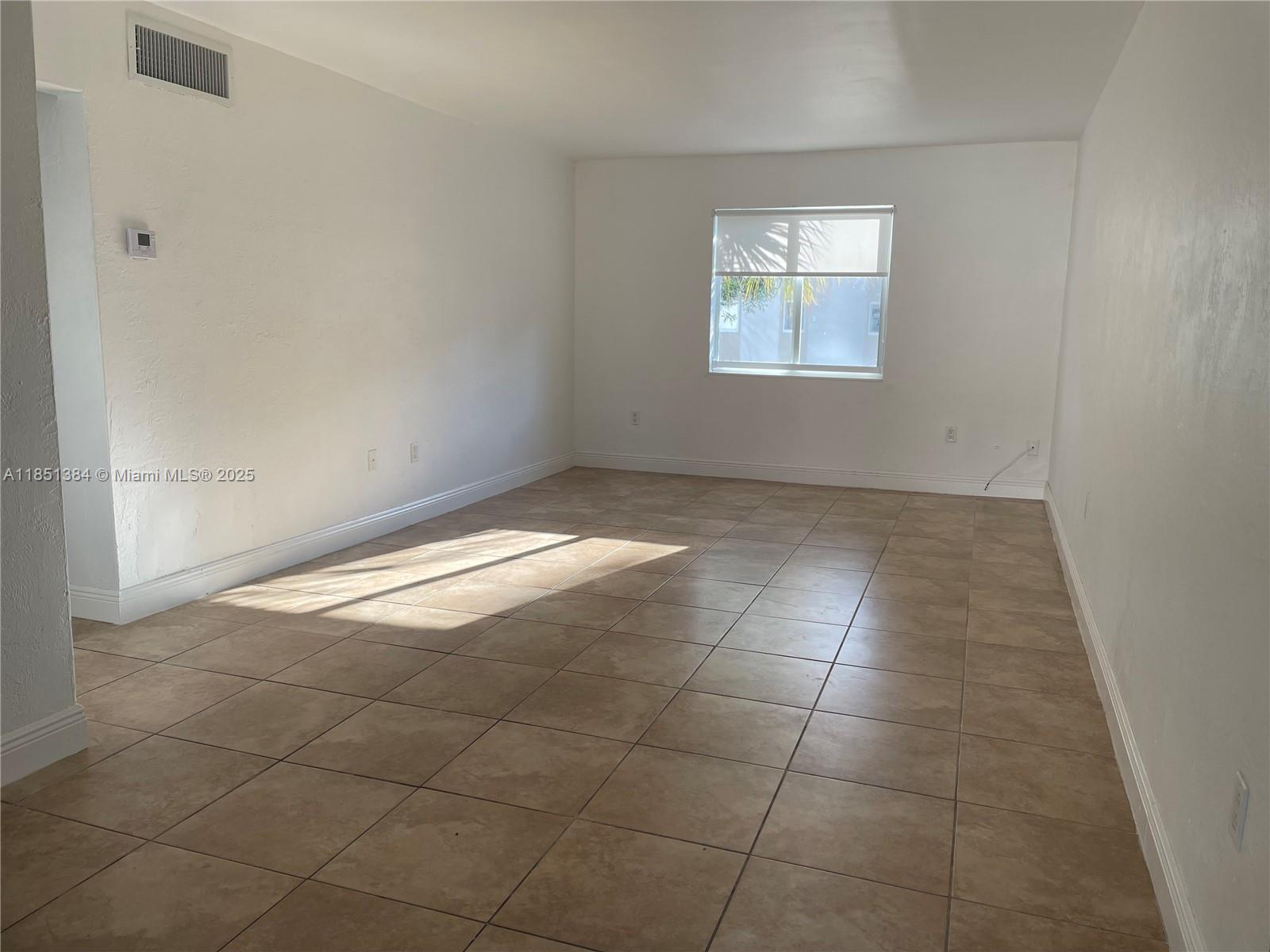 MONTEREY GARDENS OF PINEC - Residential