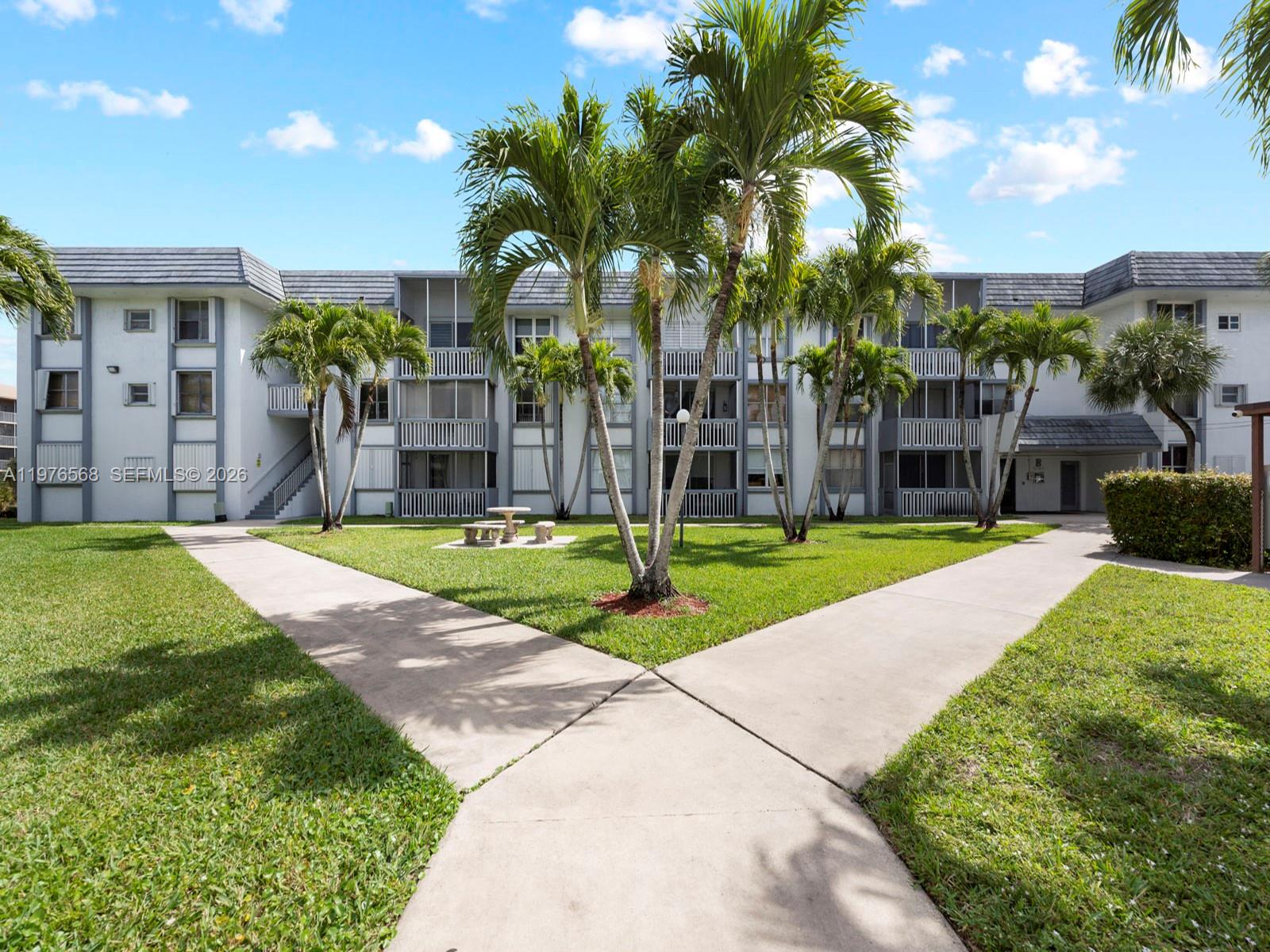 LUDLUM LAKE CONDO BLDG C - Residential