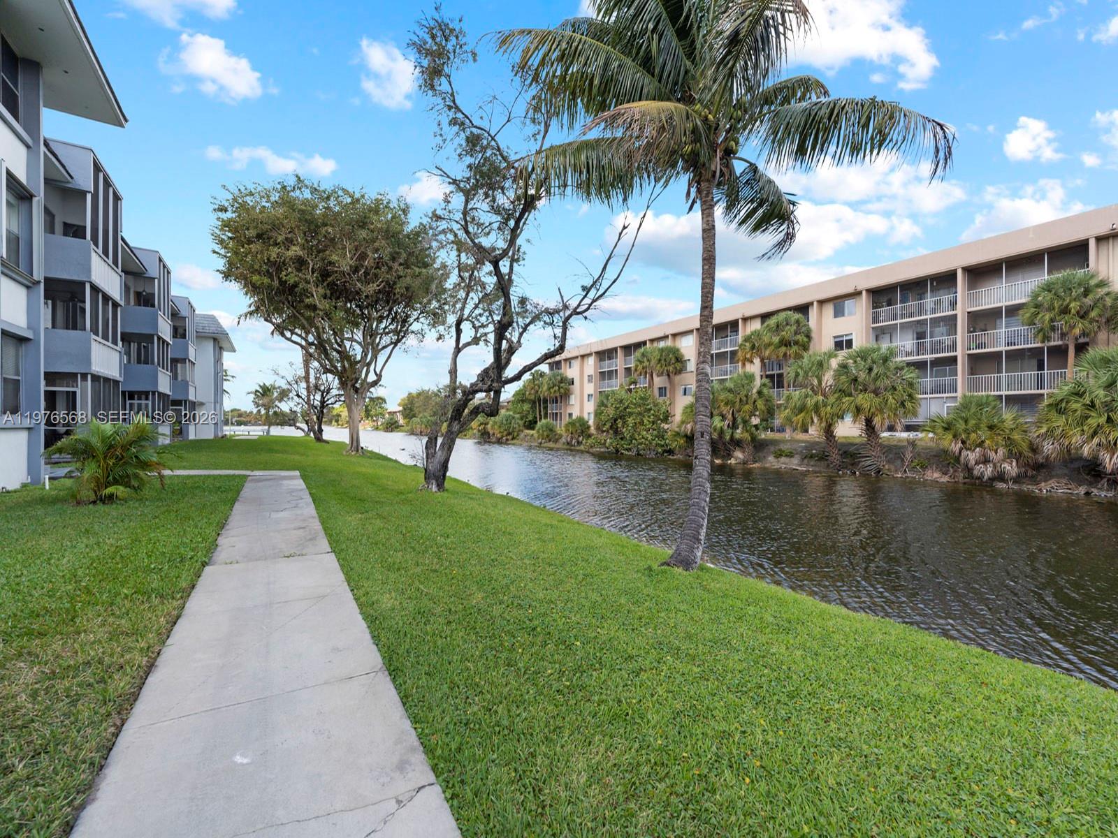 LUDLUM LAKE CONDO BLDG C - Residential