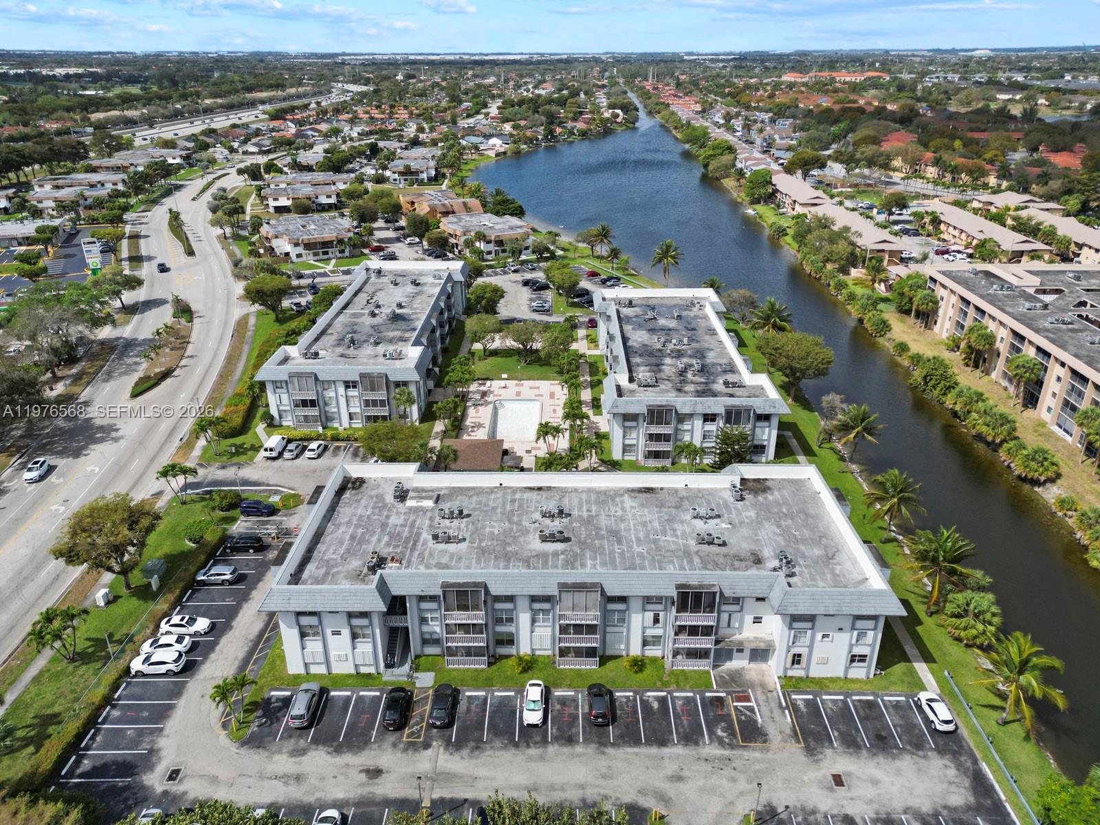 LUDLUM LAKE CONDO BLDG C - Residential