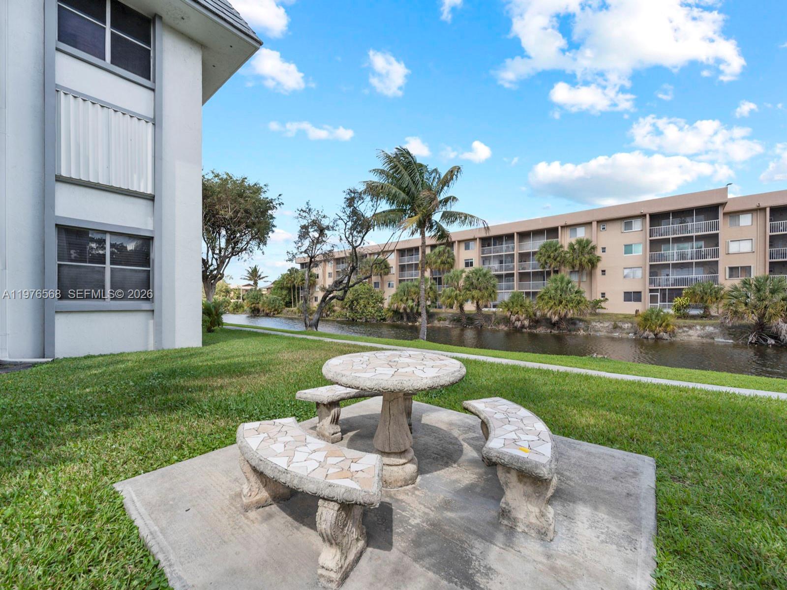 LUDLUM LAKE CONDO BLDG C - Residential