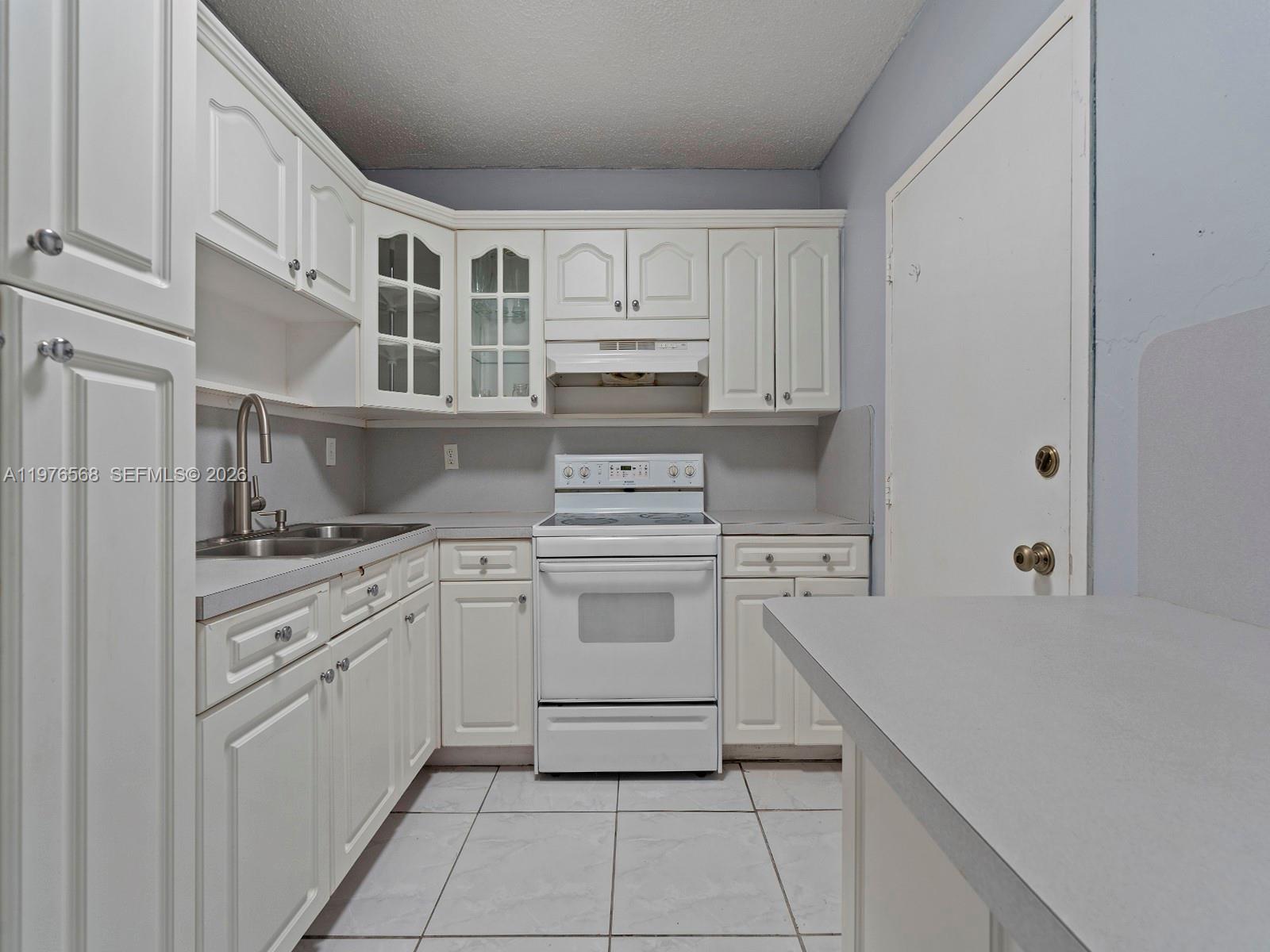 LUDLUM LAKE CONDO BLDG C - Residential