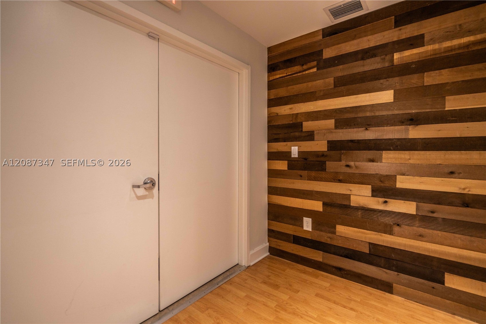 3119 Coral Way 200