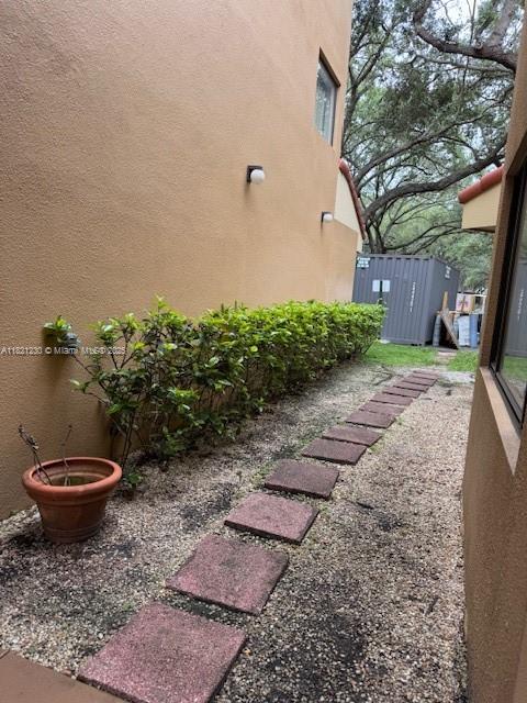 15495 N Miami Lakeway N 102