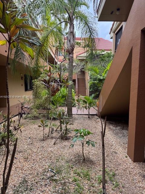 15495 N Miami Lakeway N 102