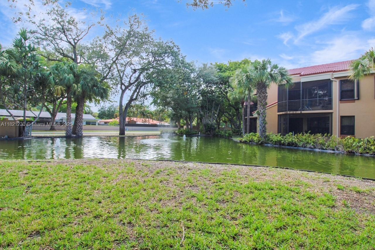 15495 N Miami Lakeway N 102