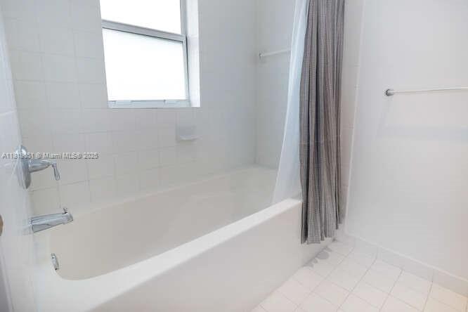 DOWNTOWN DADELAND CONDO N - Residential Lease