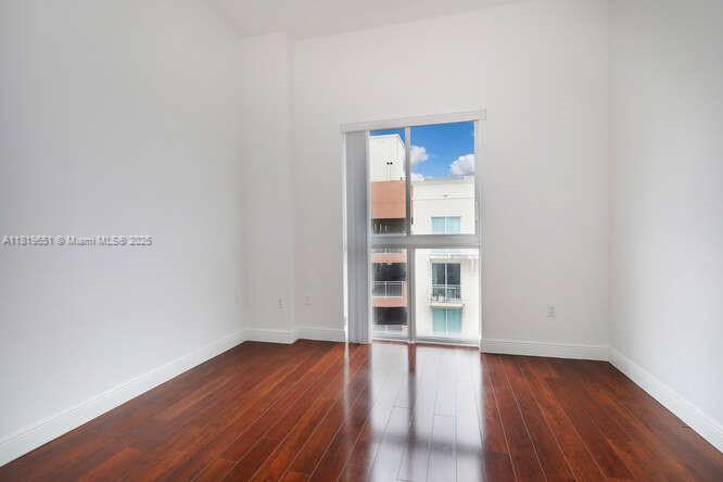 DOWNTOWN DADELAND CONDO N - Residential Lease