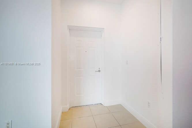 DOWNTOWN DADELAND CONDO N - Residential Lease
