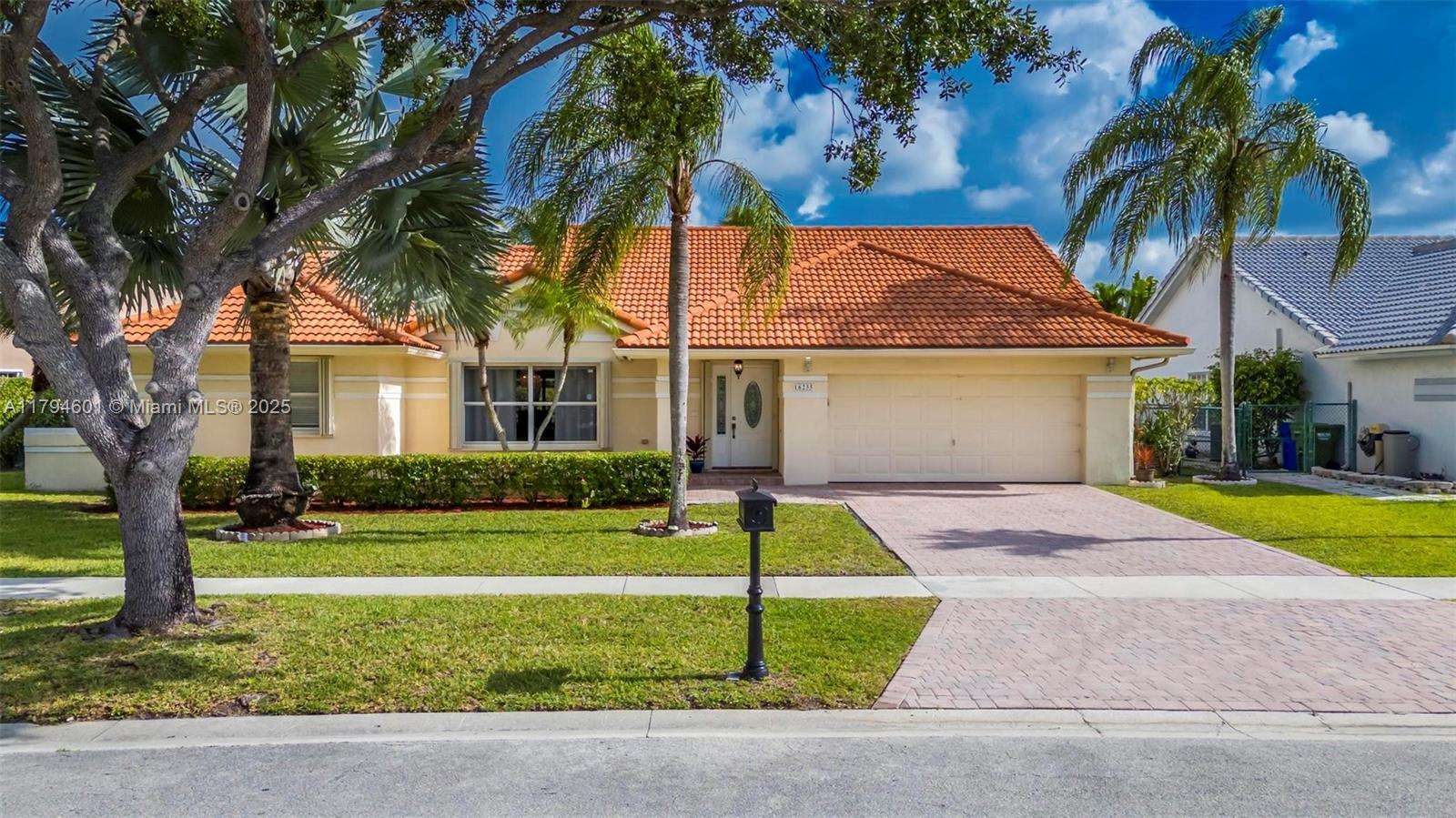 Property for Sale at 16235 Nw 1st St, Pembroke Pines, Miami-Dade County, Florida - Bedrooms: 4 
Bathrooms: 2  - $840,000