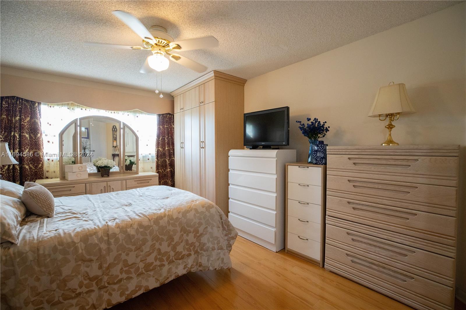 PLYMOUTH AT CENTURY VILLA - Residential