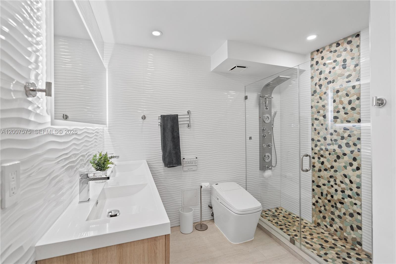 PARKER PLAZA CONDO ESTATE - Residential