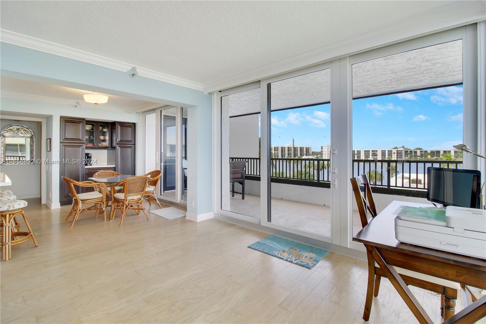 OCEAN SOUND CONDO - Residential