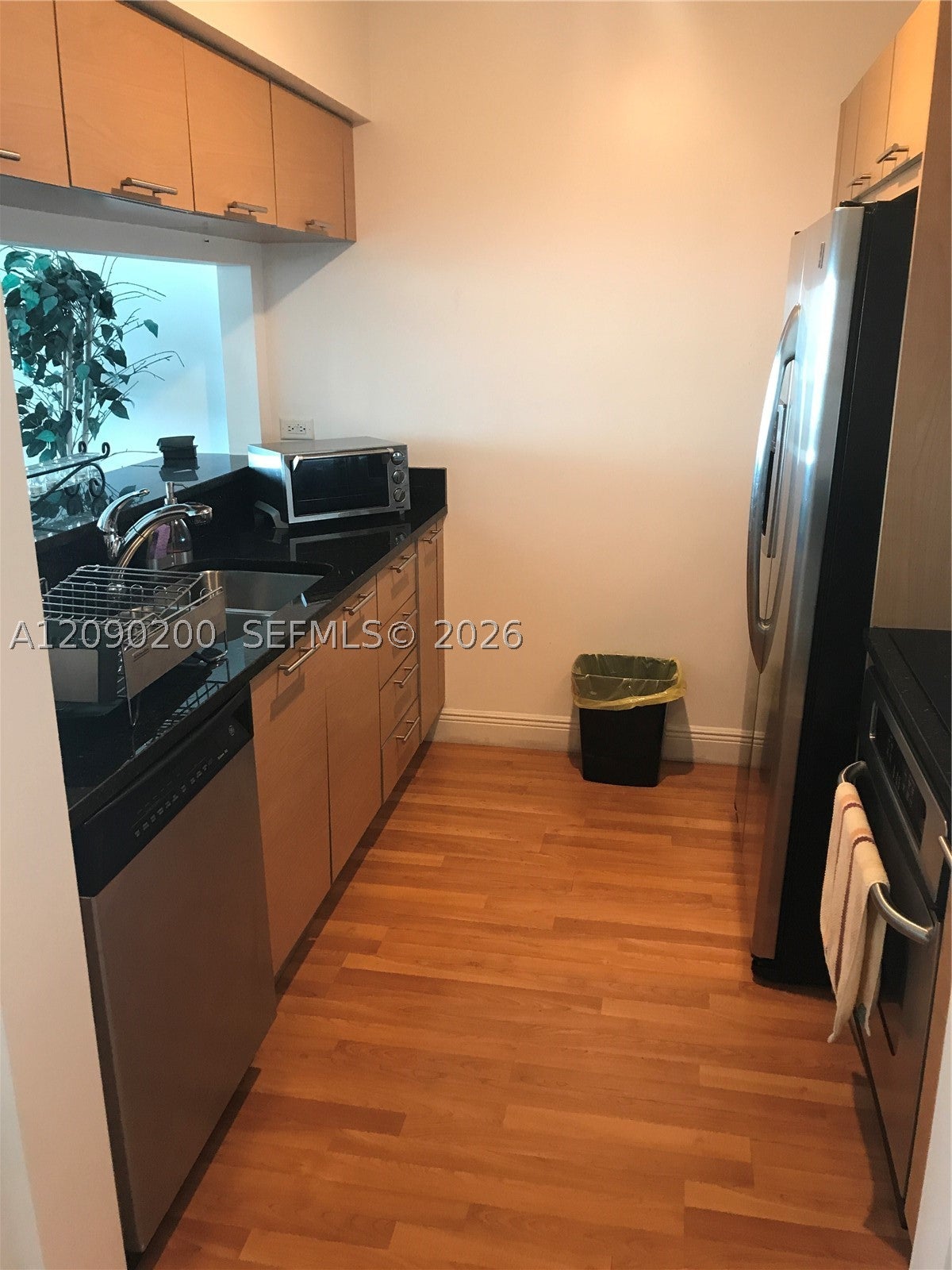 31 SE 5 ST 1203