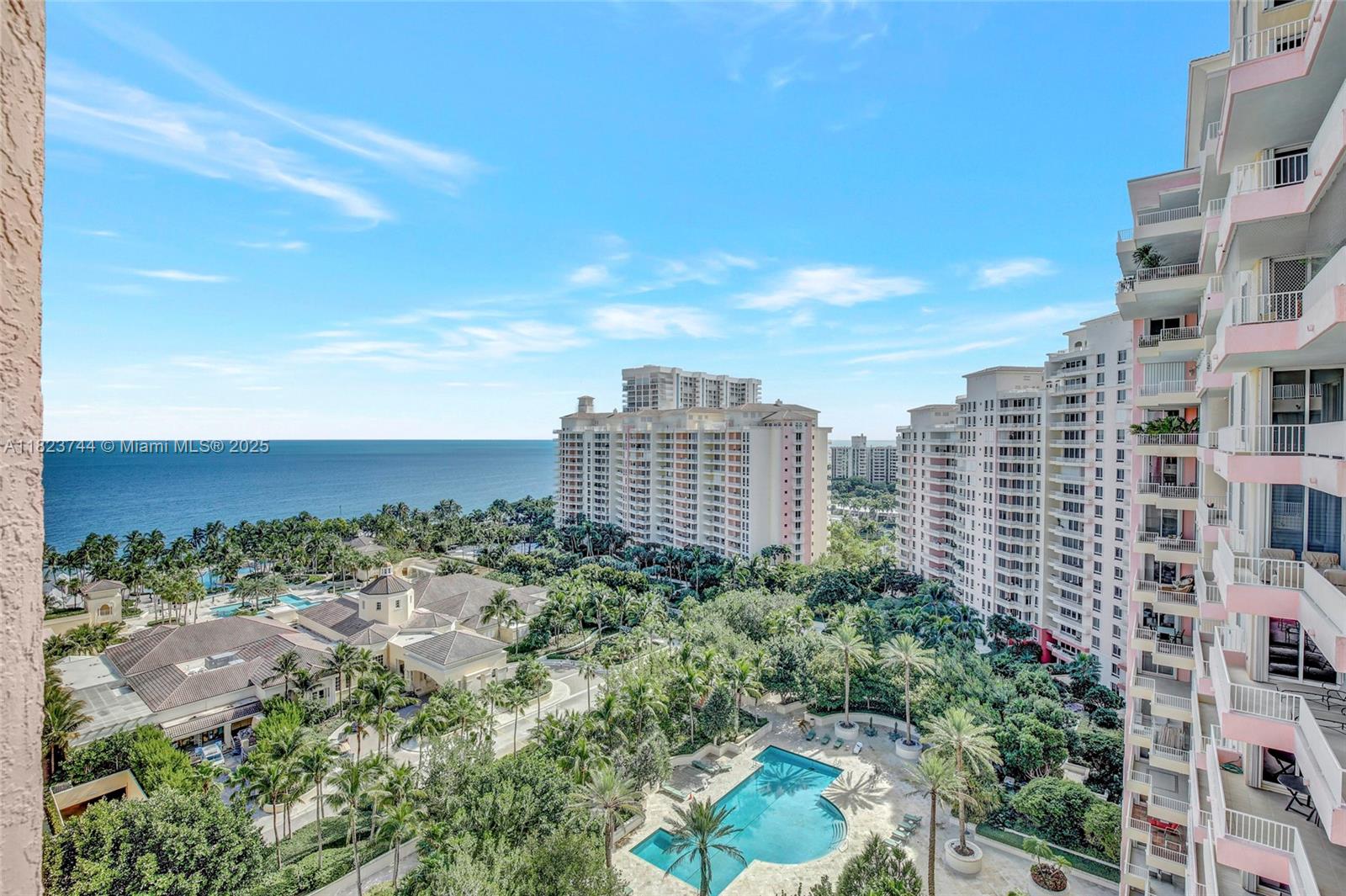 A Must-See! This unit offers breathtaking views of the Ocean, Bay, and Miami Skyline—perfect for enjoying unforgettable sunrises and sunsets. It features two spacious balconies: one facing the ocean and the other overlooking the stunning Miami skyline. Ocean Club offers a true resort-style lifestyle with the best amenities in Key Biscayne: Clubhouse, Restaurants, Beach Club, Beach Service, two pools (one for adults and one for children), plus a private pool for each building, Spa, Tennis Club, 24-hour Security, Valet Parking, and much more.
Tenant occupied till Aug 4th.