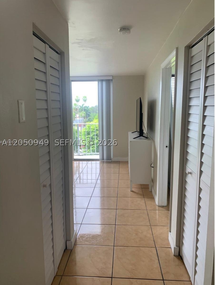 1740 NW N River Dr 623