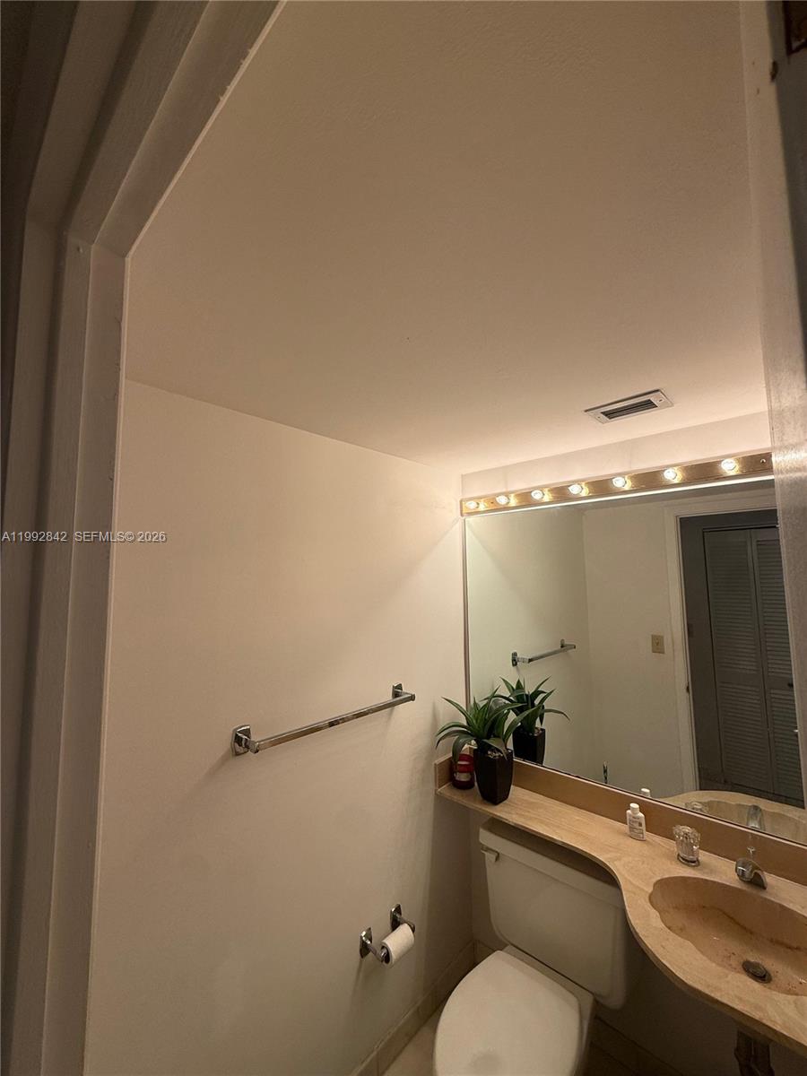 JOCKEY CLUB CONDO UNIT II - Residential Lease