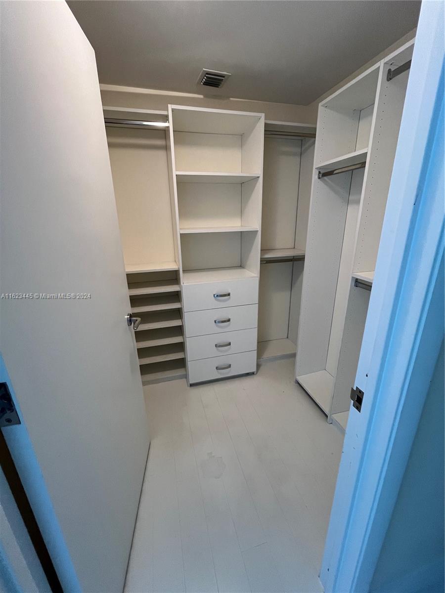 JADE OCEAN CONDO - Residential