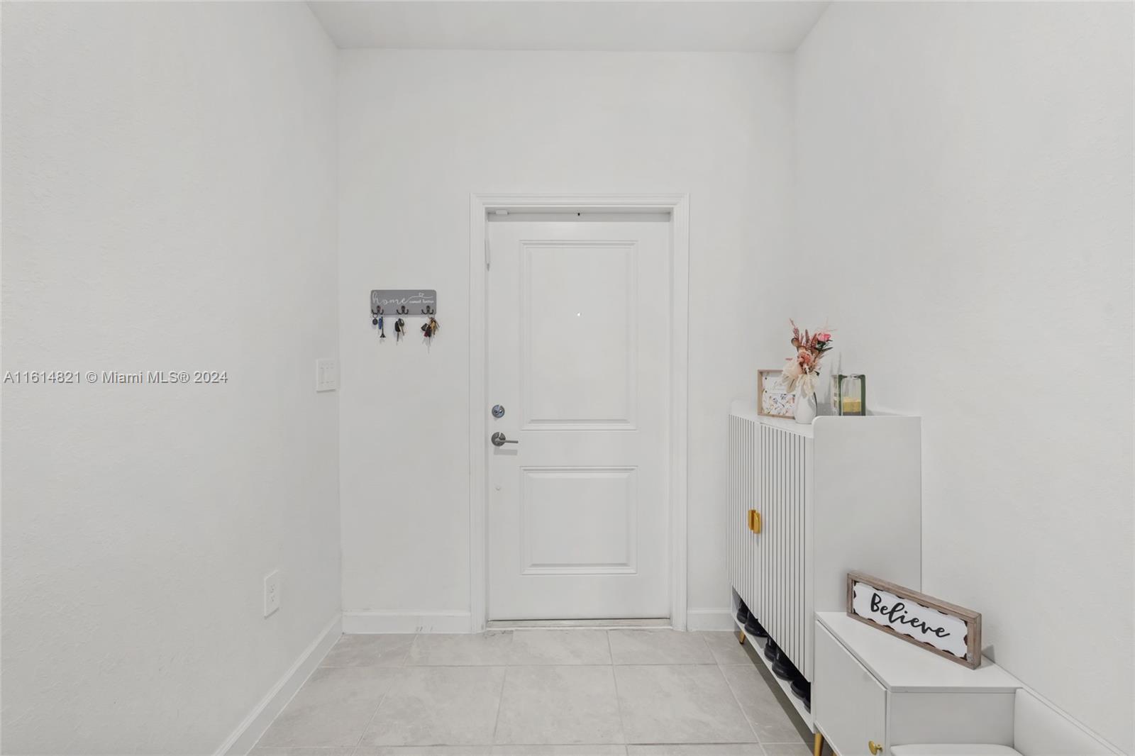 Photo 5 of 24 of 25416 SW 108th Ave 0 townhome
