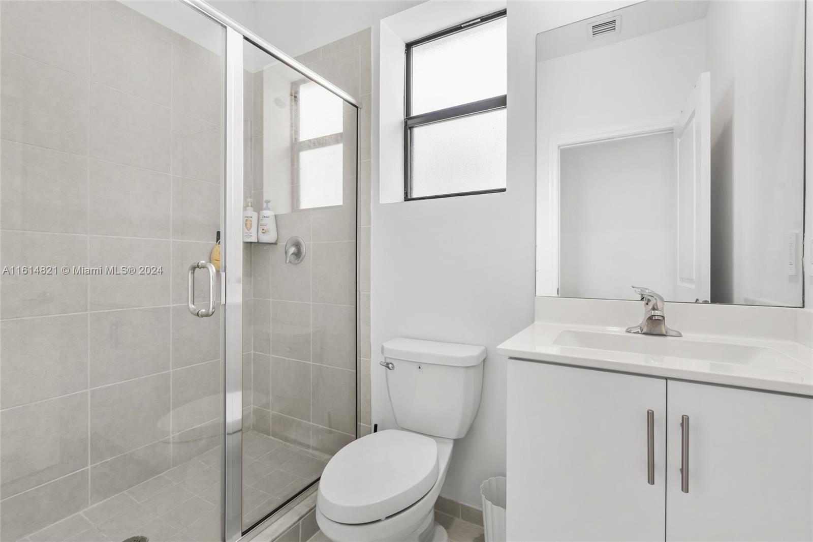 Photo 13 of 24 of 25416 SW 108th Ave 0 townhome