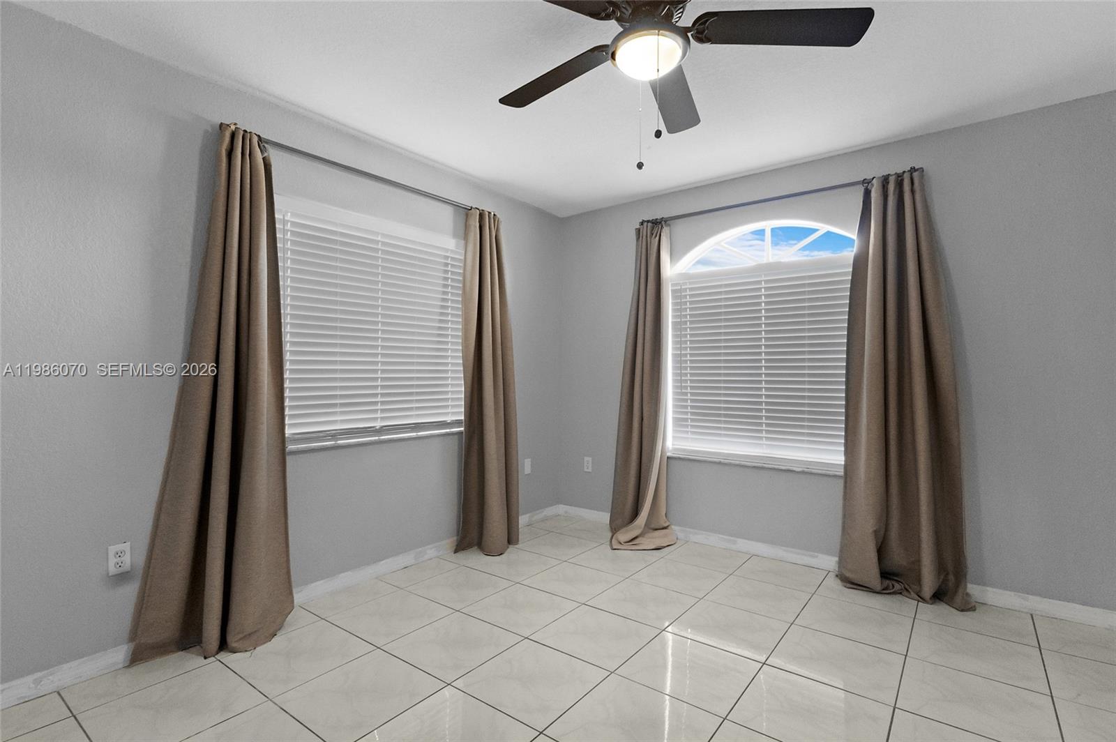 GOLDEN EAGLE ESTATES SEC - Residential Lease