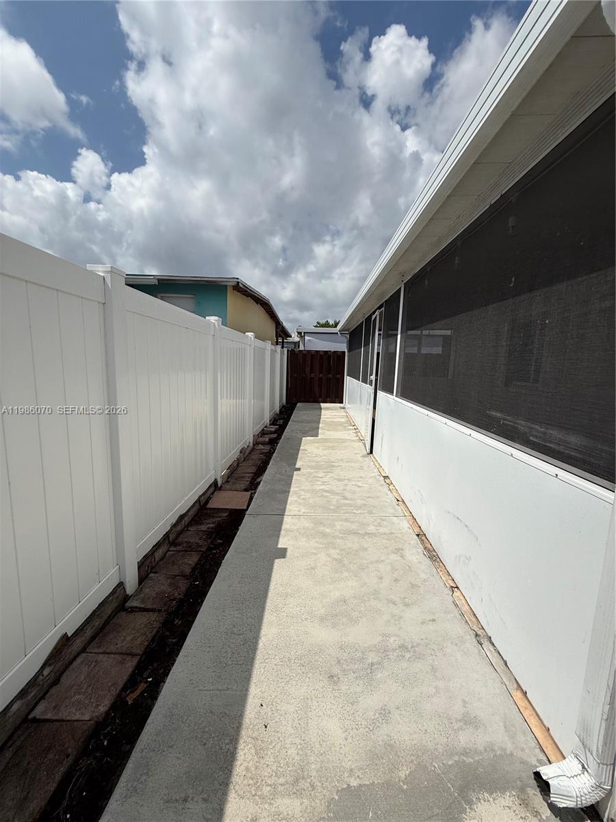 GOLDEN EAGLE ESTATES SEC - Residential Lease