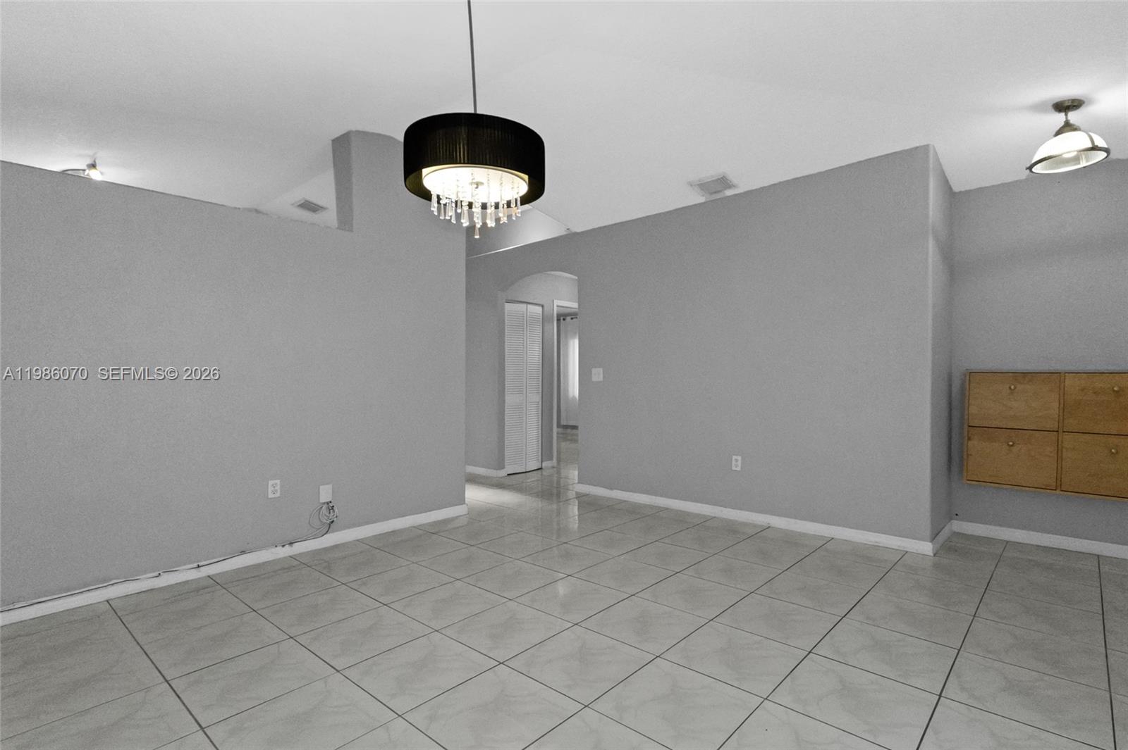 GOLDEN EAGLE ESTATES SEC - Residential Lease