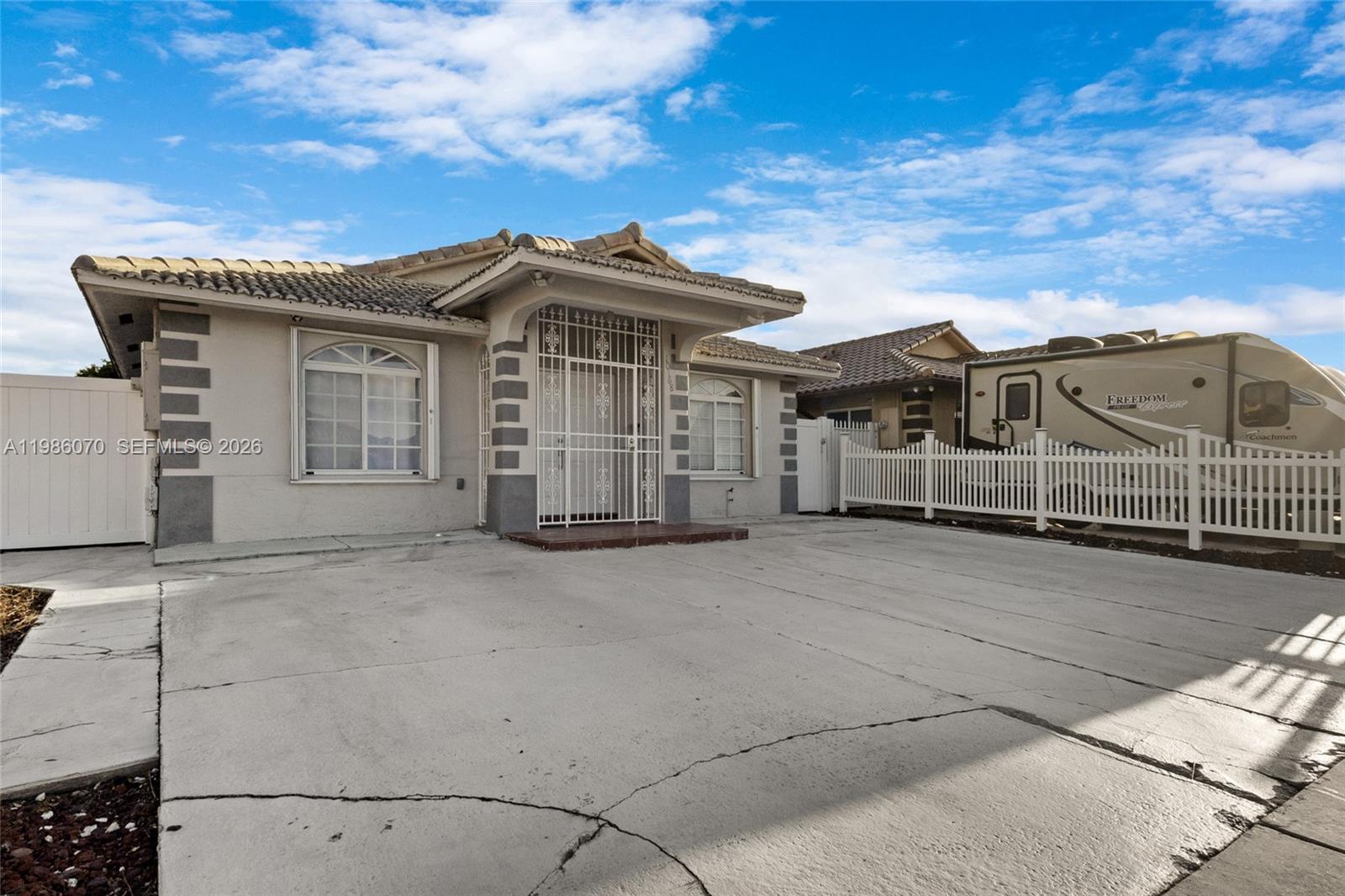 GOLDEN EAGLE ESTATES SEC - Residential Lease